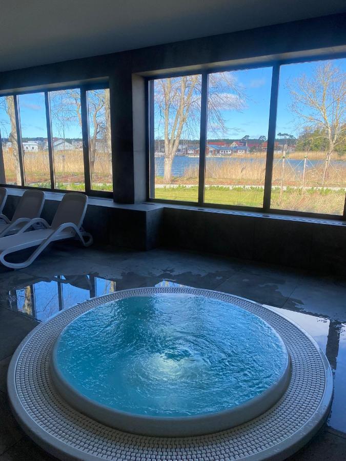 Red Bridge Resort - Apartament & Spa Dziwnow Bagian luar foto
