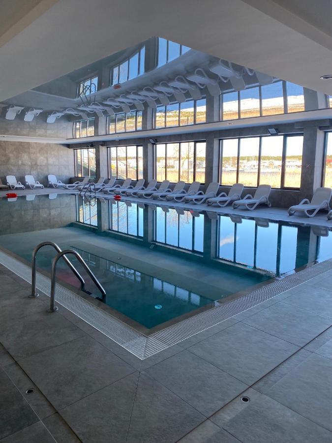 Red Bridge Resort - Apartament & Spa Dziwnow Bagian luar foto