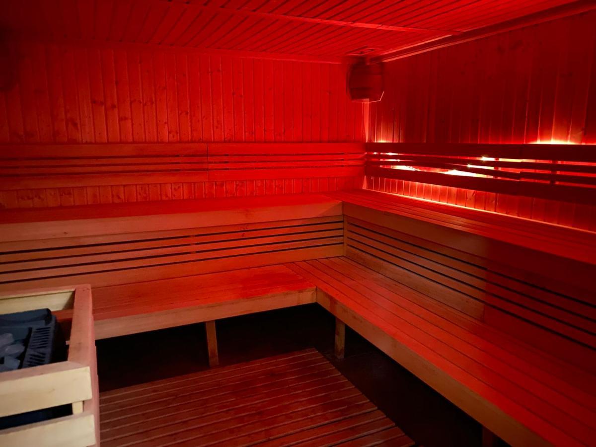 Red Bridge Resort - Apartament & Spa Dziwnow Bagian luar foto